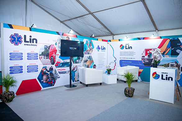 STAND PERSONALIZADO 3