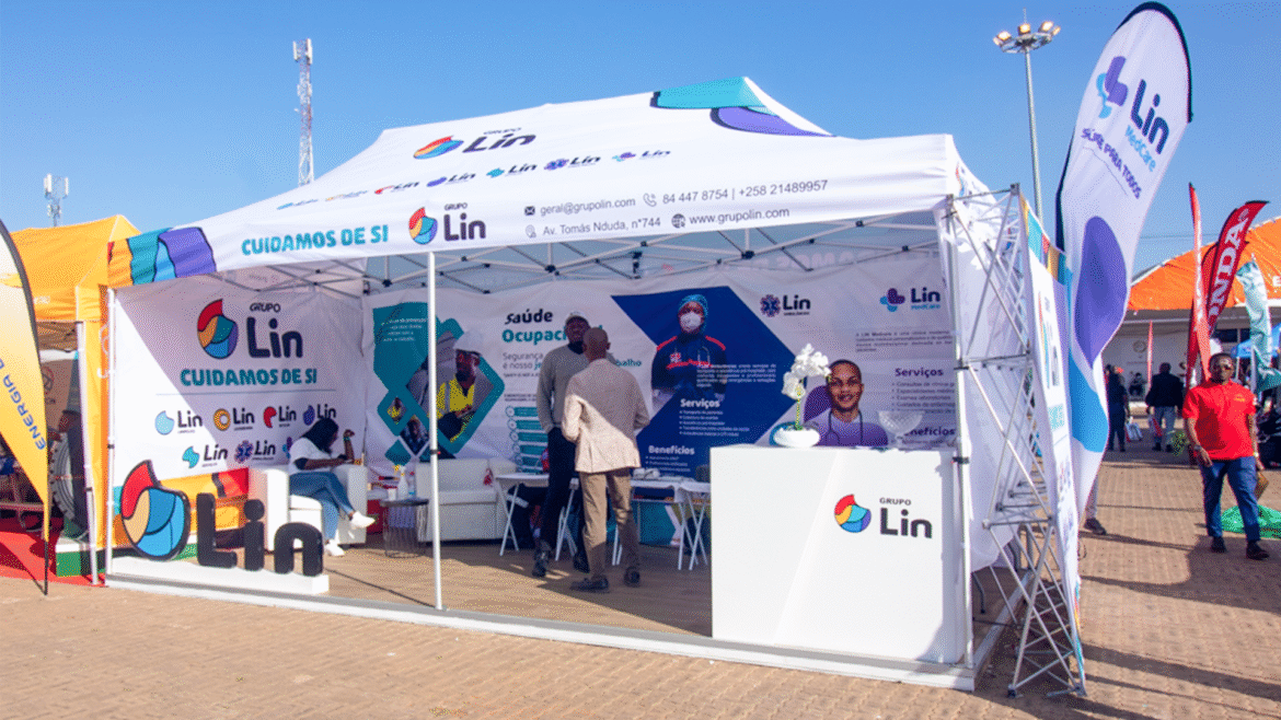 STANDS PERSONALIZADOS